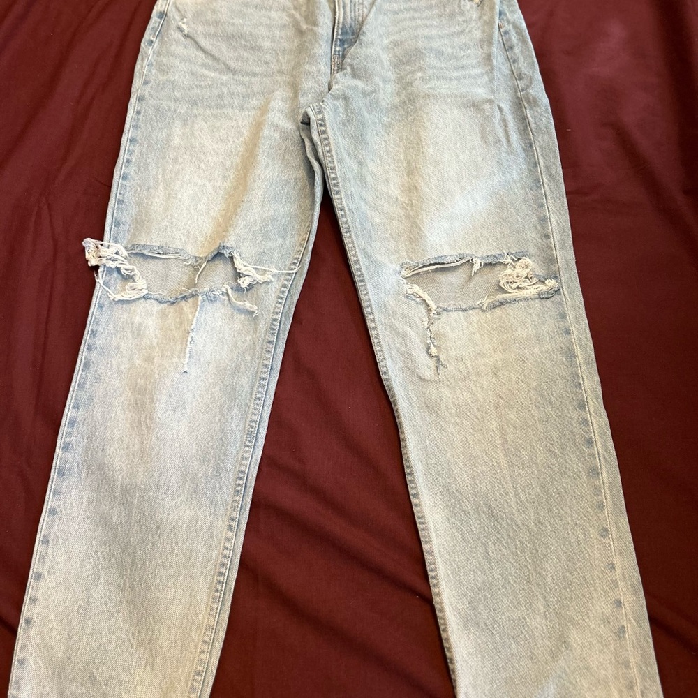 Zara Light Wash High-Rise Ripped Jeans - Picture 2 of 5